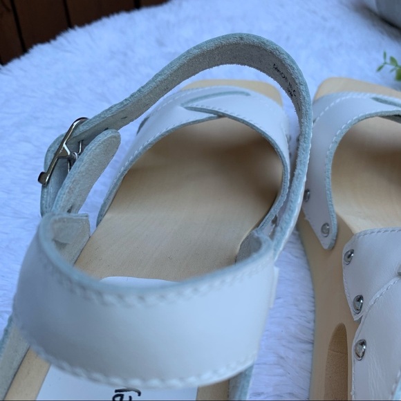 Jeffrey Campbell | NWOB White Platform Sandals - Picture 9 of 16